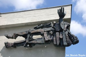 16_Łambiowice- pomnik Martyrologii Jeńców Wojennych 2