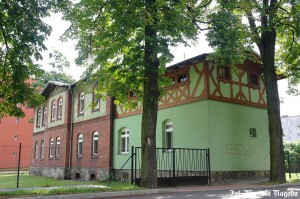 2a_Łambinowice- dawny budynek adminisracji garnizonowej 1