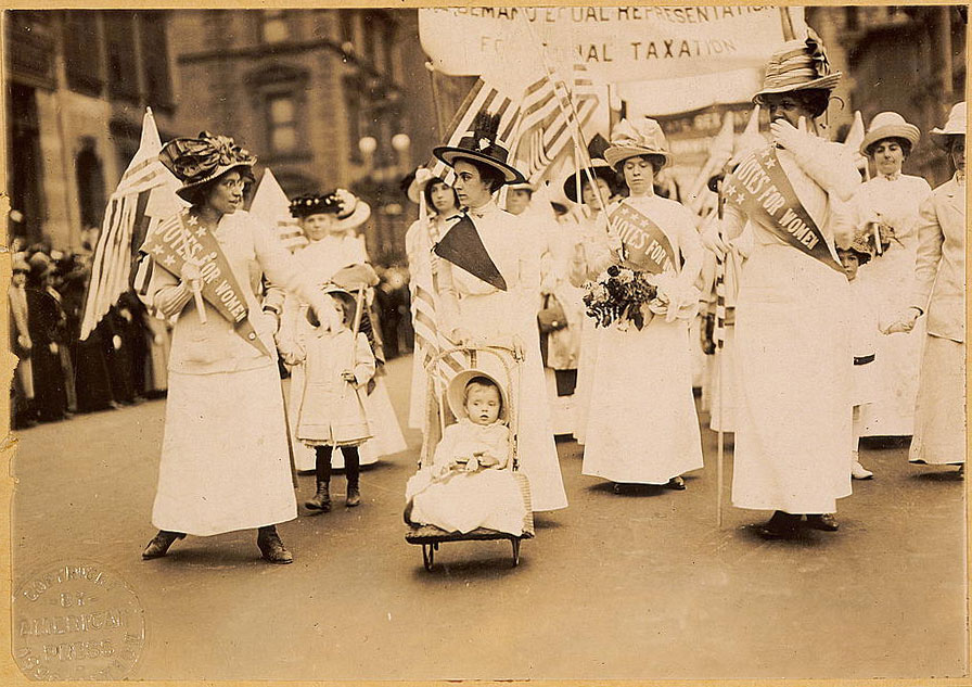 Demonstracja sufrażystek w Nowym Jorku, 6 maja 1912 r